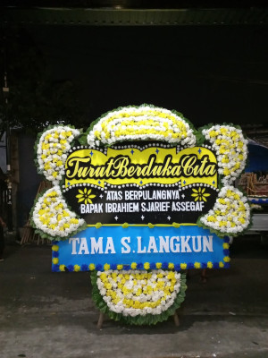 Papan Bunga Duka di Parit Lalang