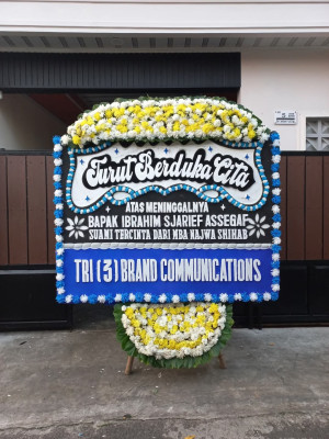 Papan Bunga Duka di Parit Lalang